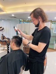 -八佰伴8008星级形象店