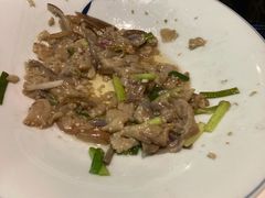 -新一家农家菜(华景新城店)