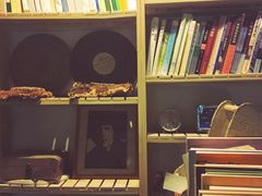 -斯多格书乡(北京大学畅春园店)