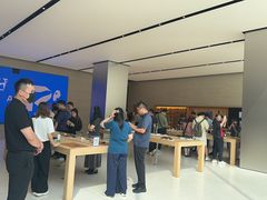 -Apple零售店(玄武湖店)