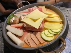 -七星布车休闲料理店