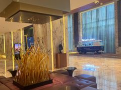 -上海漕河泾万丽酒店