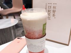 -奈雪的茶(湖滨银泰in77C区PRO店)
