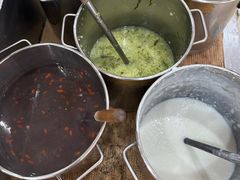 -丽华叶儿粑总汇