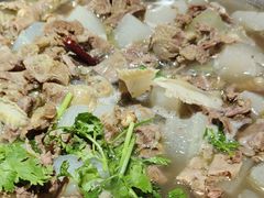 -大众跷脚牛肉馆·非遗传承单位(峨眉山店)