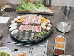 -彭妈家•韩国烤肉料理(张杨路店)