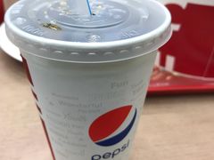 -肯德基(东安路站店)