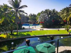 -三亚湾海居铂尔曼度假酒店