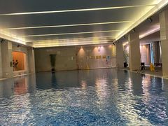 -天津京基皇冠假日酒店
