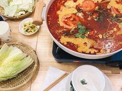 酸汤鱼火锅-贵凤凰贵州米粉(五道口店)