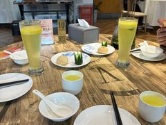 -香山湖家家宴(中山陵店)