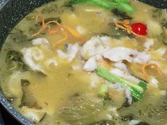 -山城外·非遗酸菜鱼(蜀都万达店)