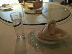餐具摆设-上海古井假日酒店 · 徽昇楼中餐厅