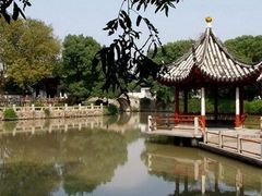 -汇龙潭