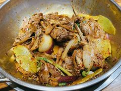 主打的干锅鸭头-安诚居干锅鸭头(八角店)