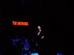 -TZ House音乐现场(来福士中心店)