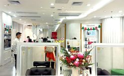 -Kraemer Paris  苏豪路易士·嘉玛发廊