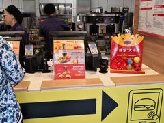 -麦当劳(杨高南路店)