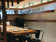 -JINNS锦时 steak&pizza(浸信会礼拜堂旧址店)