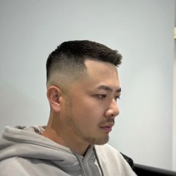 -海文先生国潮烫染男士理发馆