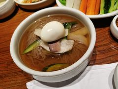 -萨拉伯尔(燕莎友谊商城店)