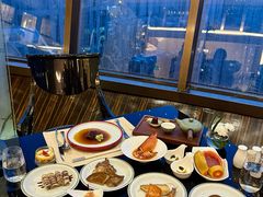 -广州花园酒店·凌璇阁旋转餐厅CAROUSEL360