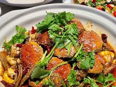 -肥小宝·金牌油焖大虾(襄阳龙虾地标店)