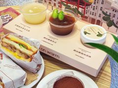 -Cafe on warm(丹霞店)