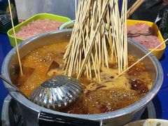 -马路边边麻辣烫联盟路店