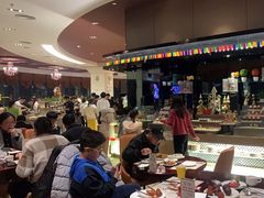 -荣誉国际酒店-云顶旋转餐厅