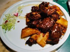 黑椒牛仔骨炒年糕-绿茶餐厅(乐峰广场店)