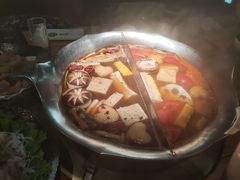 -湊湊火锅·茶憩(杭州湖滨银泰in77店)