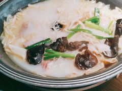 -蜜桃餐厅·伴山(湖滨商业街店)