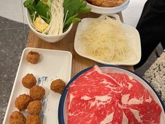 -三人行骨头王火锅(长寿店)