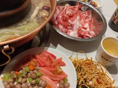 -巴奴毛肚火锅(悠唐购物中心店)