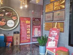 -新侗家食府(蟠桃宫店)