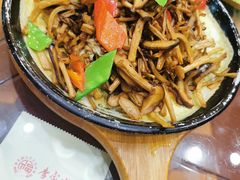 -李家猪蹄融合菜馆(河松街店)