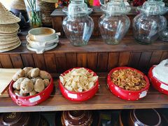 -黄桷树曹家私房菜(江与城店)