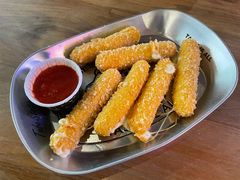 马祖里拉奶酪棒-Tubestation站点比萨(高新万达ONE店)