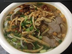 五香叉烧粉-正宗留星桂林米粉