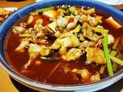-川鸿川菜馆(青桐路店)