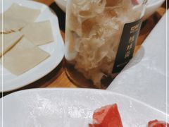 -巴奴毛肚火锅(大剧院店)