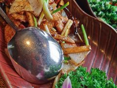 丽江风味爆炒猪肉-花马天堂云南餐厅 Lost Heaven(外滩店)