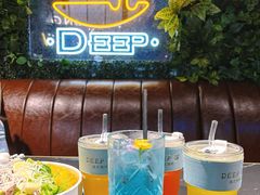-DEEP·深美式餐吧(五棵松华熙LIVE店)