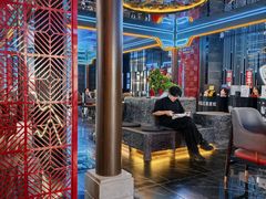 -屋有岛沉浸游戏旗舰店(中山公园店)