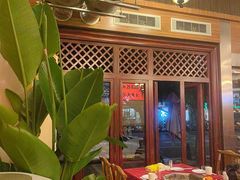 -山城年华老火锅(玉林店)