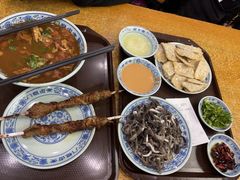 -门框胡同百年卤煮(新街口店)