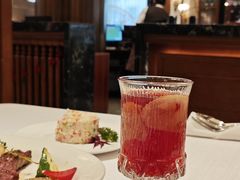 -马克西姆俄罗斯餐厅(通亚街店)