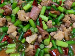 -超越海鲜屋(飞龙物业店)