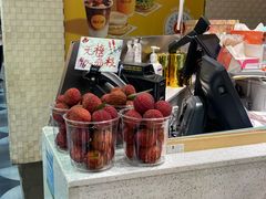 -每日新鲜水果吧(芮欧百货店)